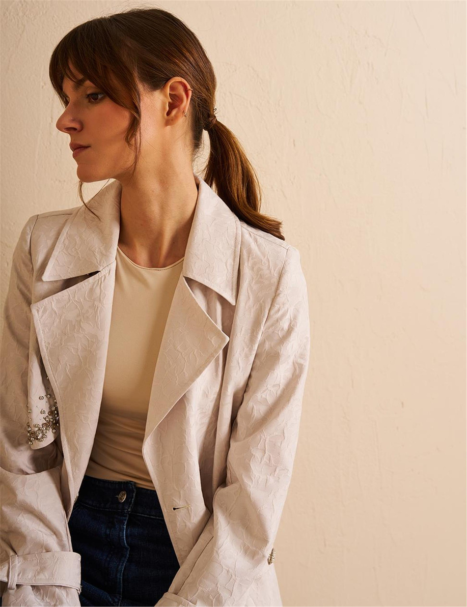 Bilekleri Apolet Detaylı Jakarlı Trençkot Taş