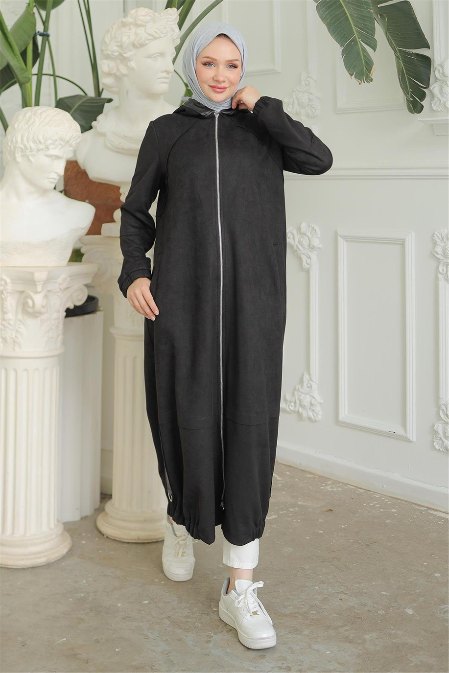 Boydan Fermuarlı Kapüşonlu Siyah Pardösü