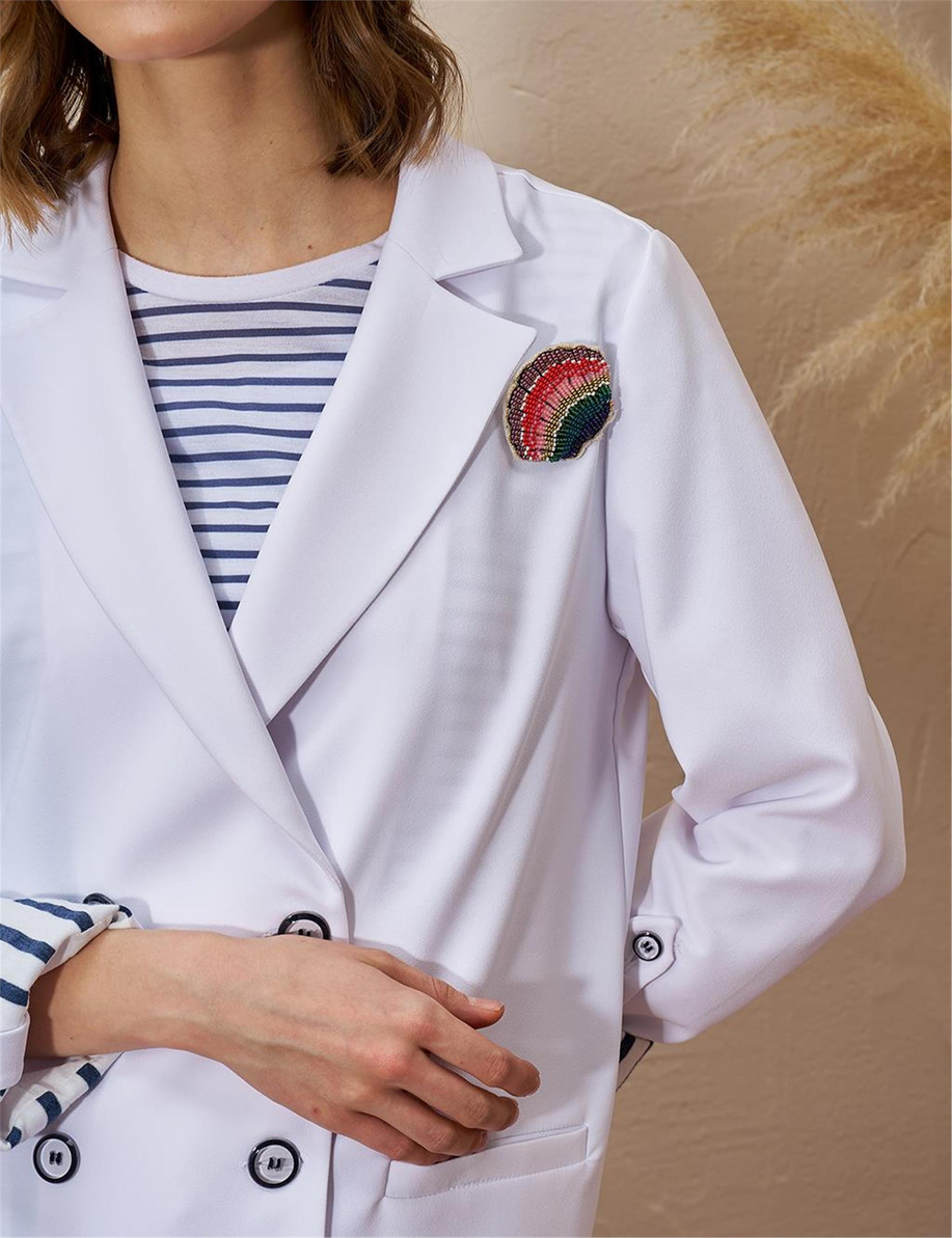 Broşlu Blazer Ceket Optik Beyaz