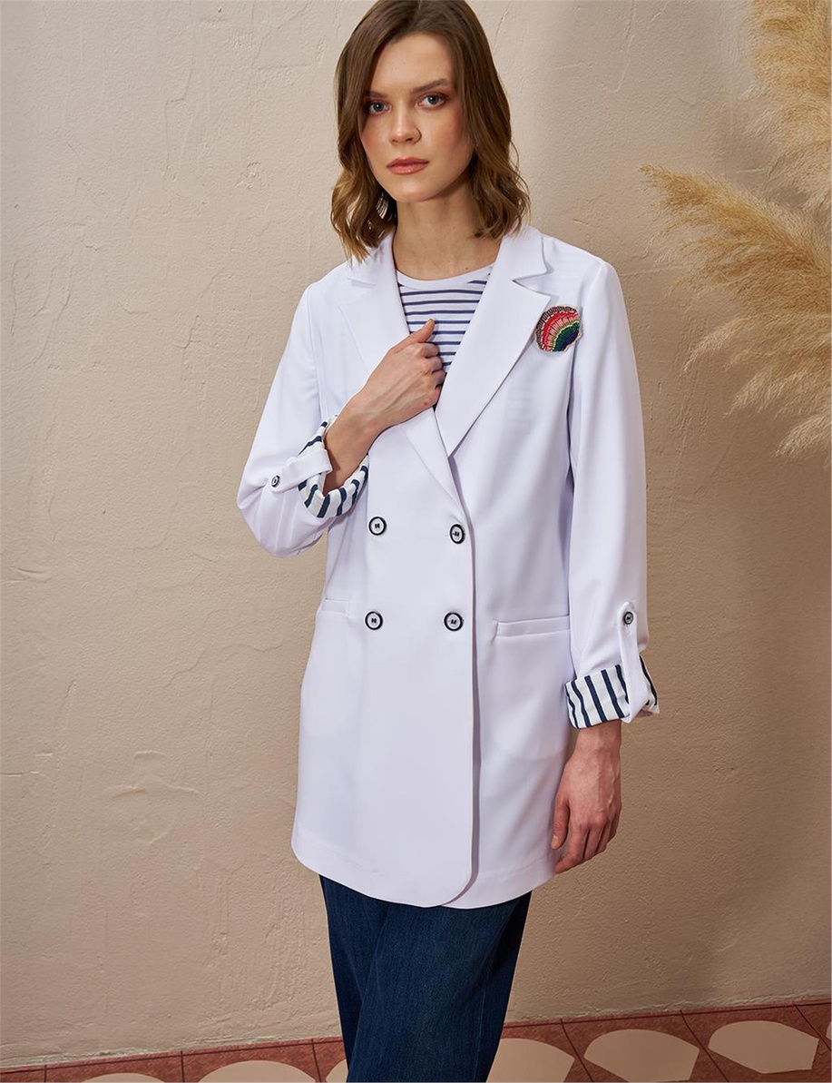 Broşlu Blazer Ceket Optik Beyaz