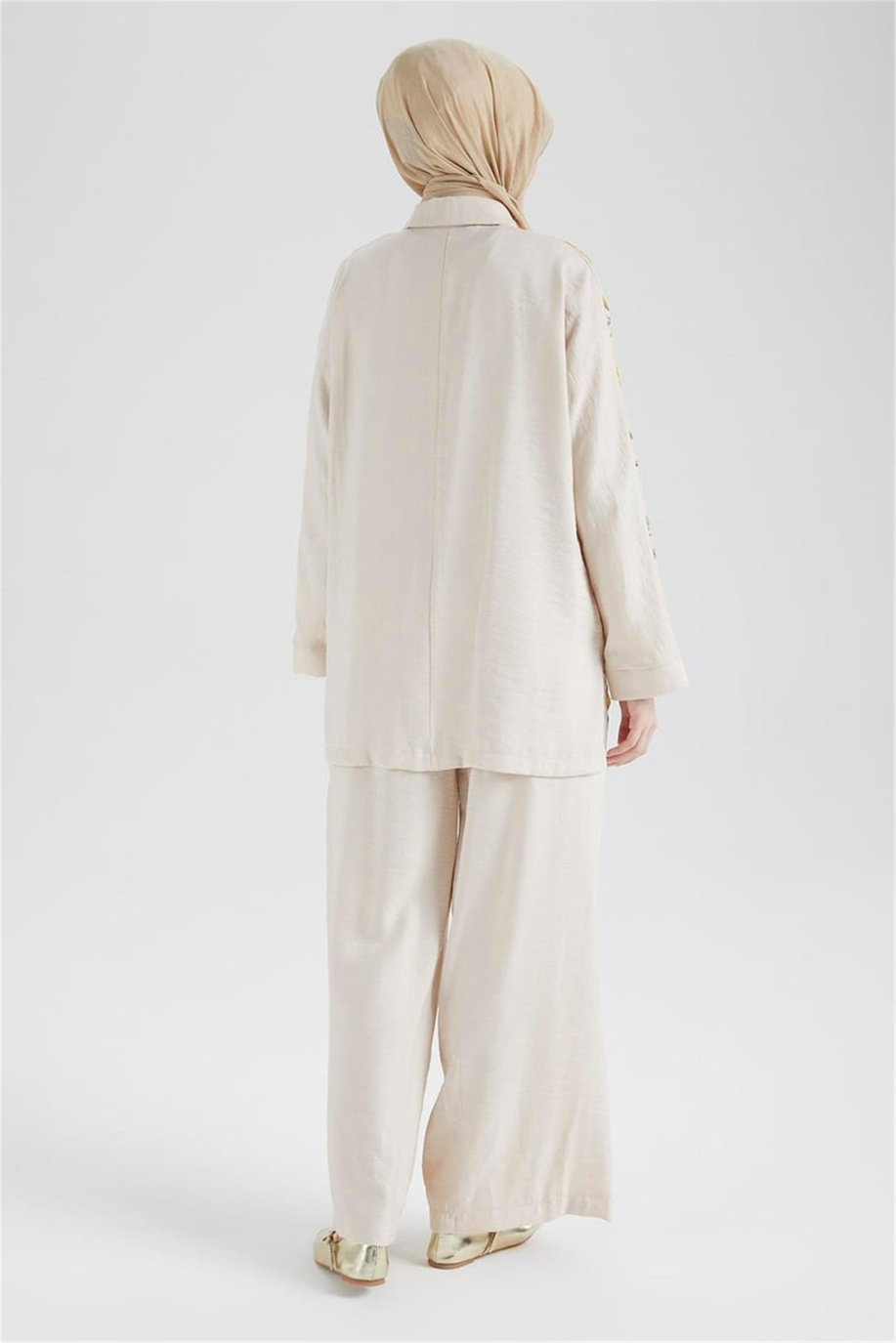 Cep Detaylı Düğmeli Tunik Taş - 25YT4145