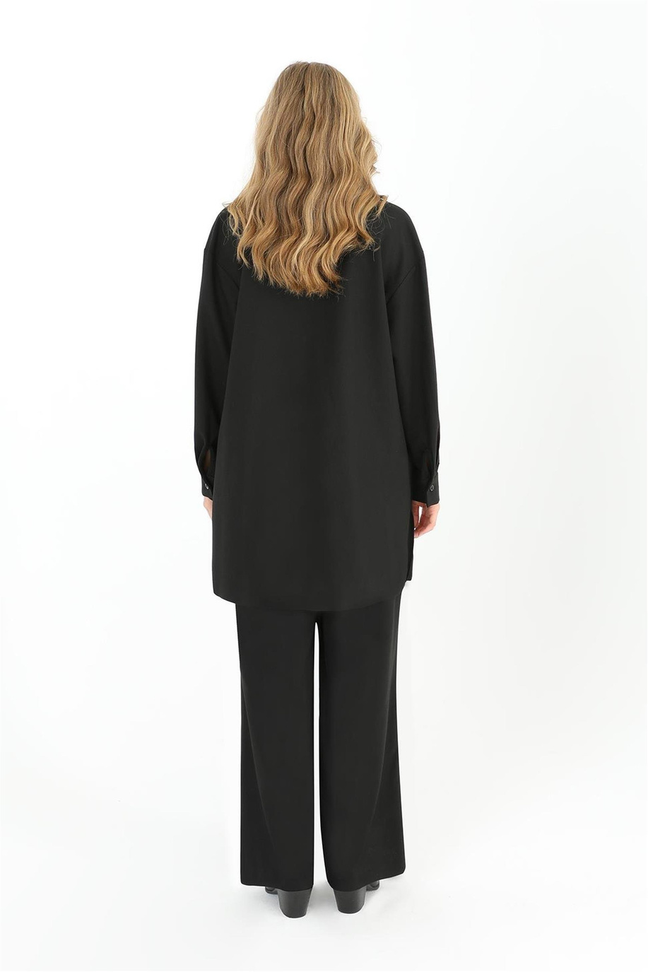 Cep Detaylı  Siyah Gömlek