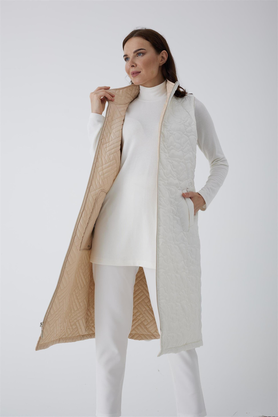 Çift Taraflı Uzun Bej Yelek