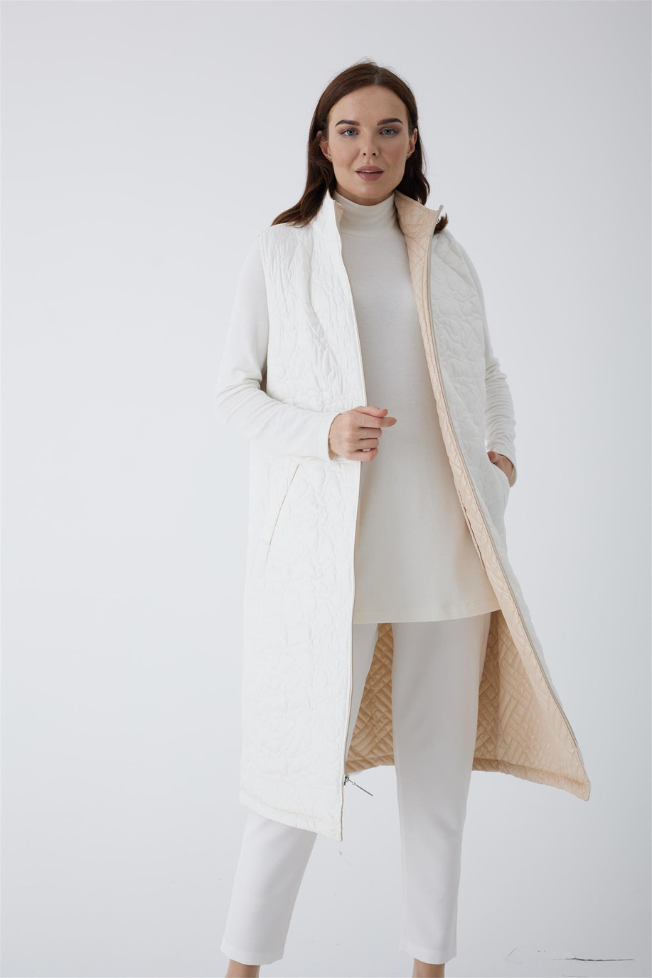 Çift Taraflı Uzun Bej Yelek