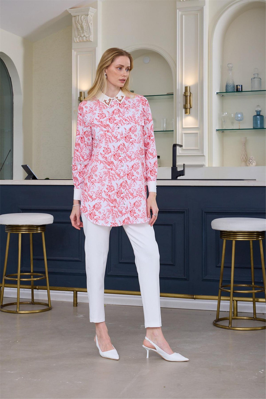 Çini Desenli Krep Mercan Gömlek