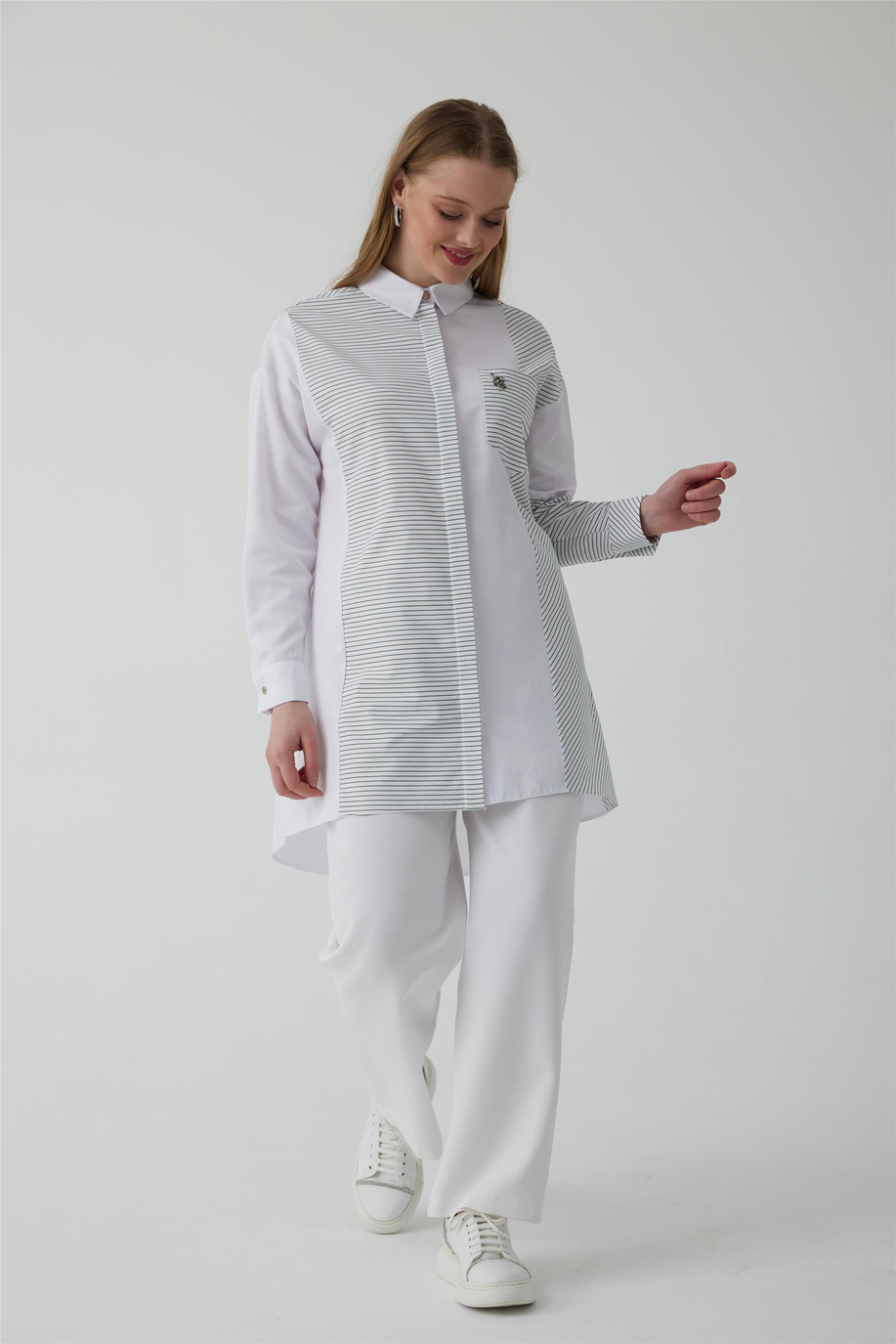 Çizgi Garnili Taşlı Haki Gömlek