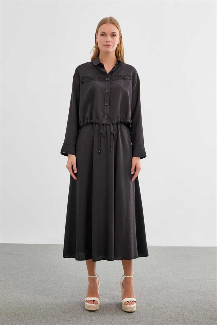 Dantel Detaylı  Siyah Takım