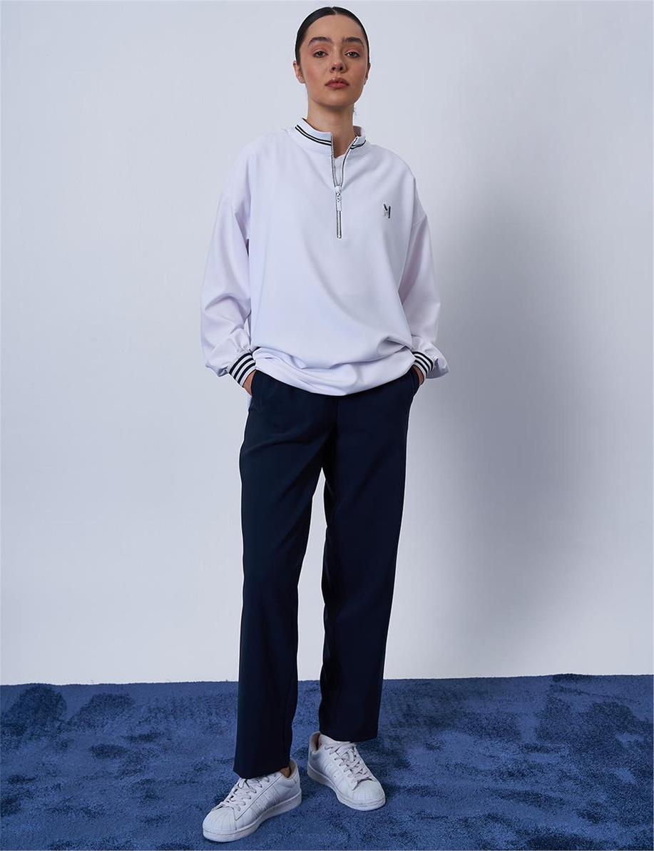 Fermuar Kapamalı Optik Beyaz Takım