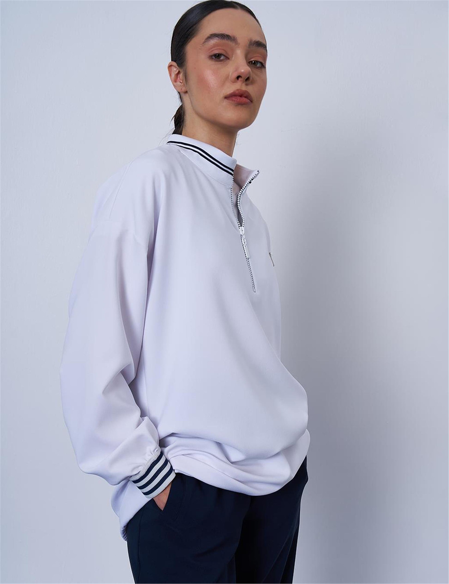 Fermuar Kapamalı Optik Beyaz Takım