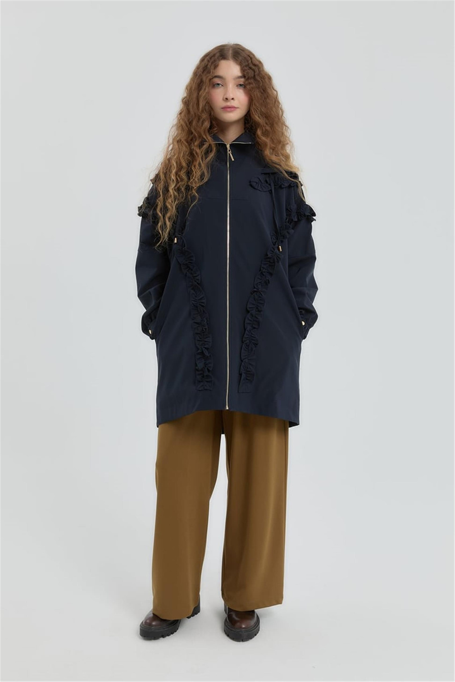 Fırfır Detaylı Yağmurluk Lacivert