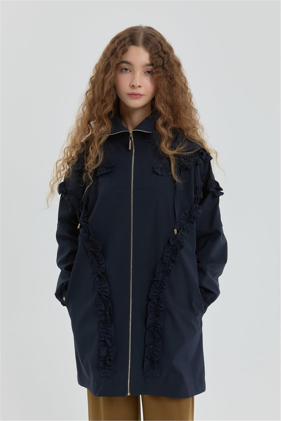 Fırfır Detaylı Yağmurluk Lacivert