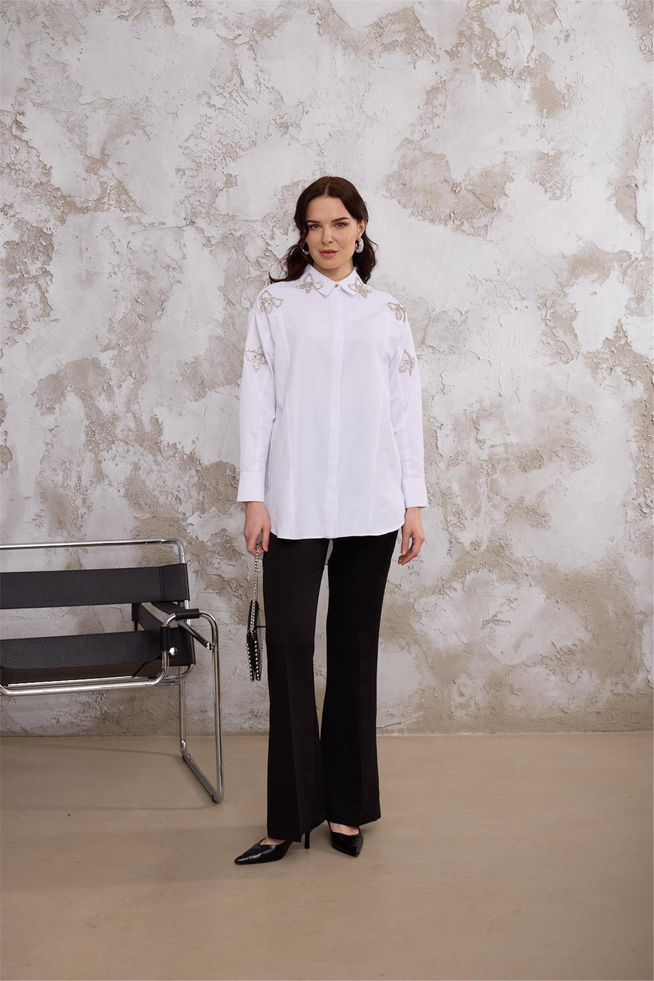 FİYONK TAŞLI PAMUK SATEN GÖMLEK