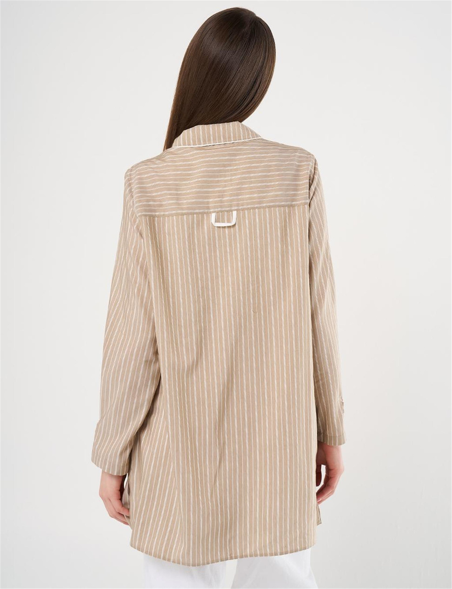 Flamingo Broşlu Çizgi Desen Tunik Bej