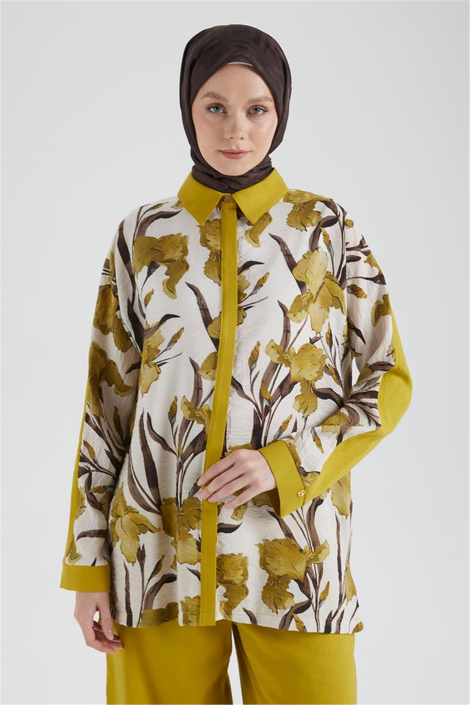 Gömlek Yaka Çiçek Desenli Pantolonlu İkili Takım Yağ Yeşili