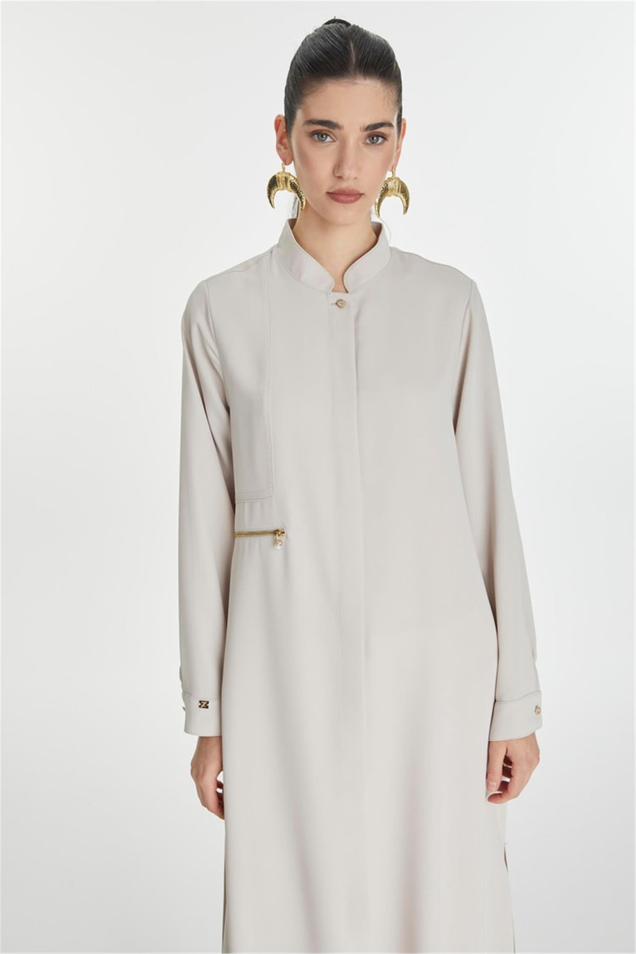 Hakim Yaka Fermuar Detaylı Uzun Bej Tunik