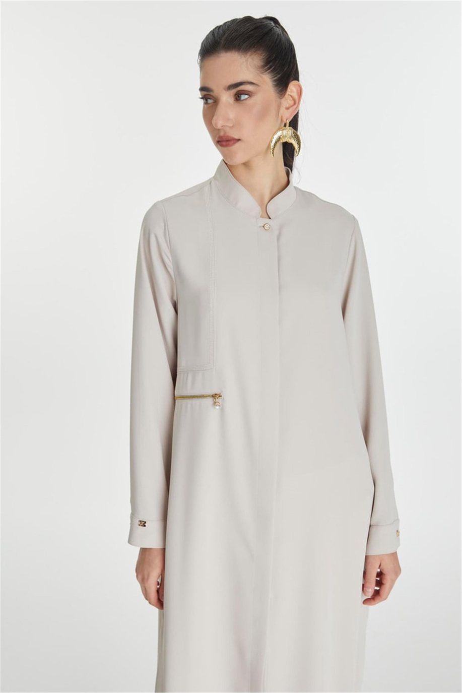 Hakim Yaka Fermuar Detaylı Uzun Bej Tunik
