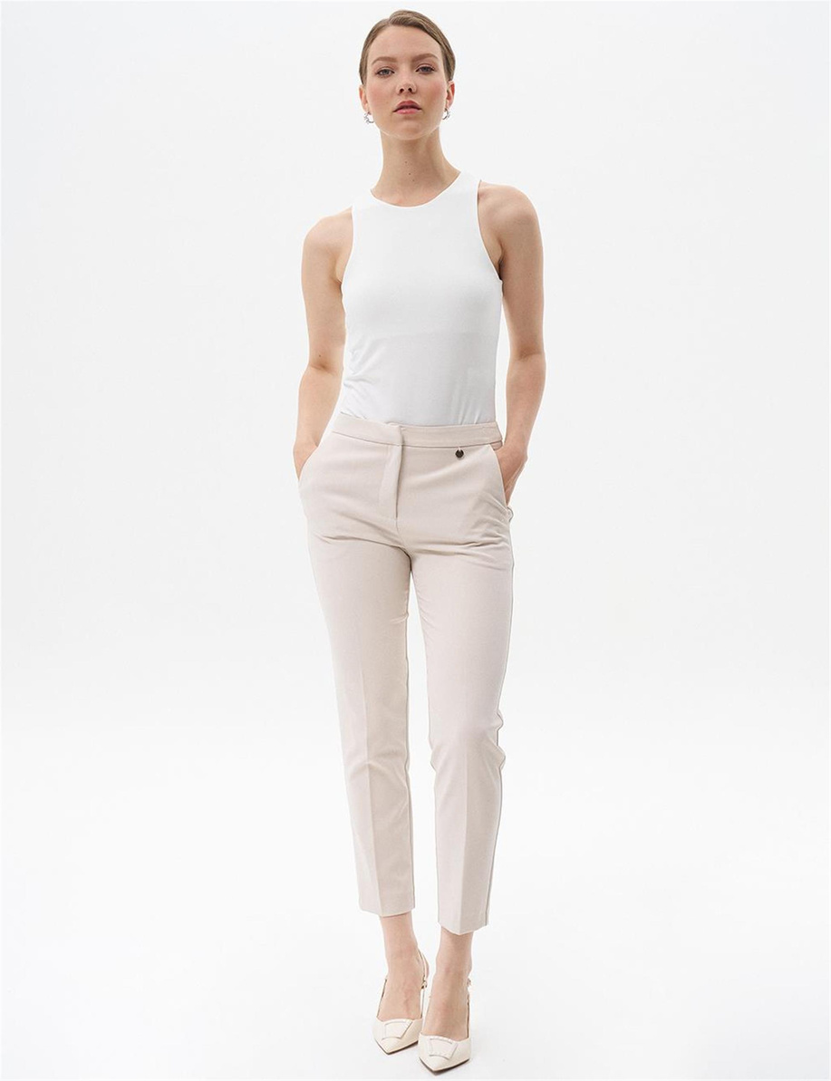 Havuç Kesim Basic Pantolon Taş