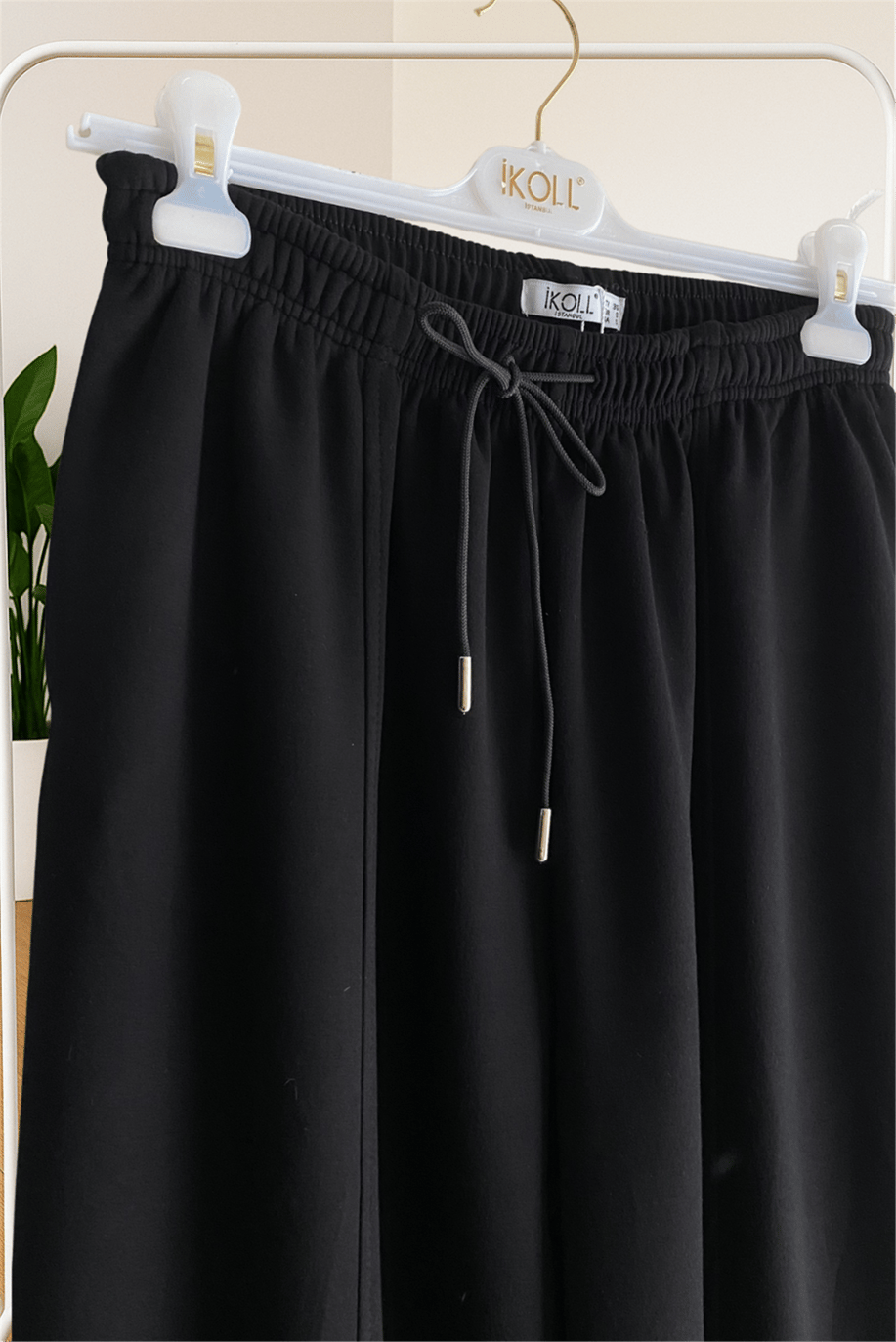 İkoll Kesik Detaylı Konik Jogger Pantolon Siyah - 25Kİ35800