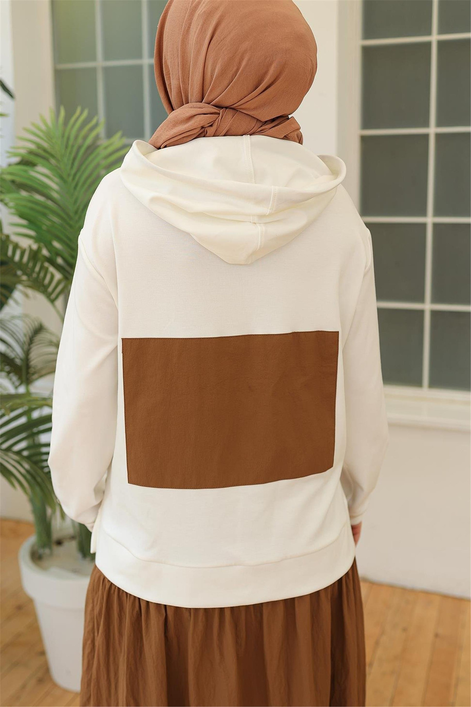 Kapişonlu Etekli İkili Ekru Takım