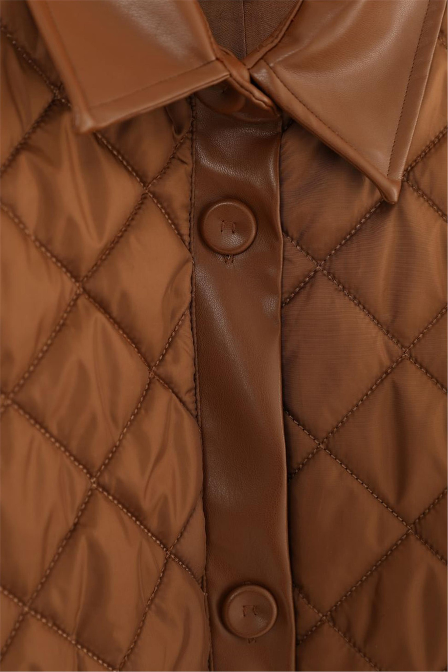 Kapitone Detaylı Fermuarlı Kahve Kaban