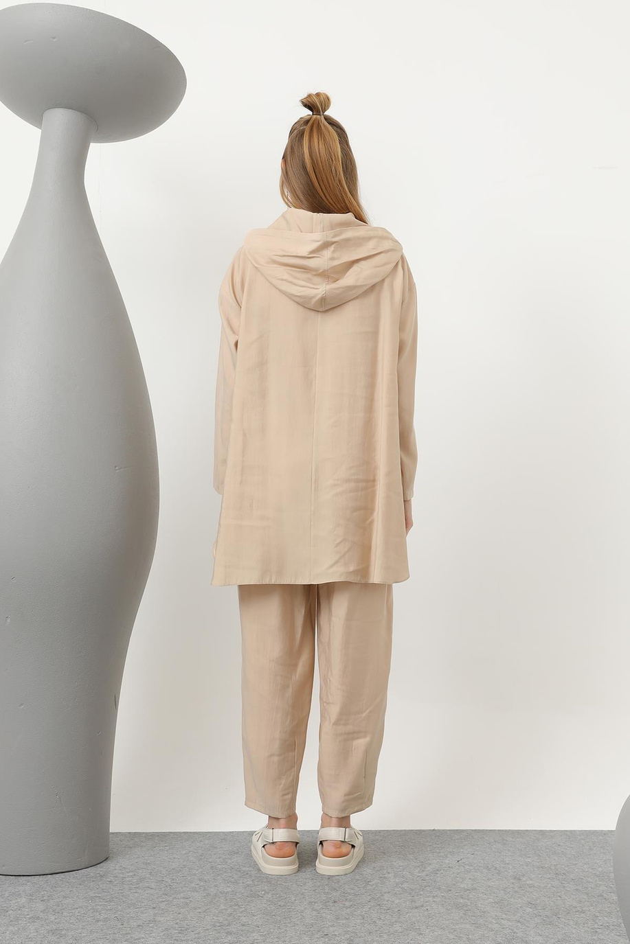 Kapüşon Detaylı Rahat Bej Takım