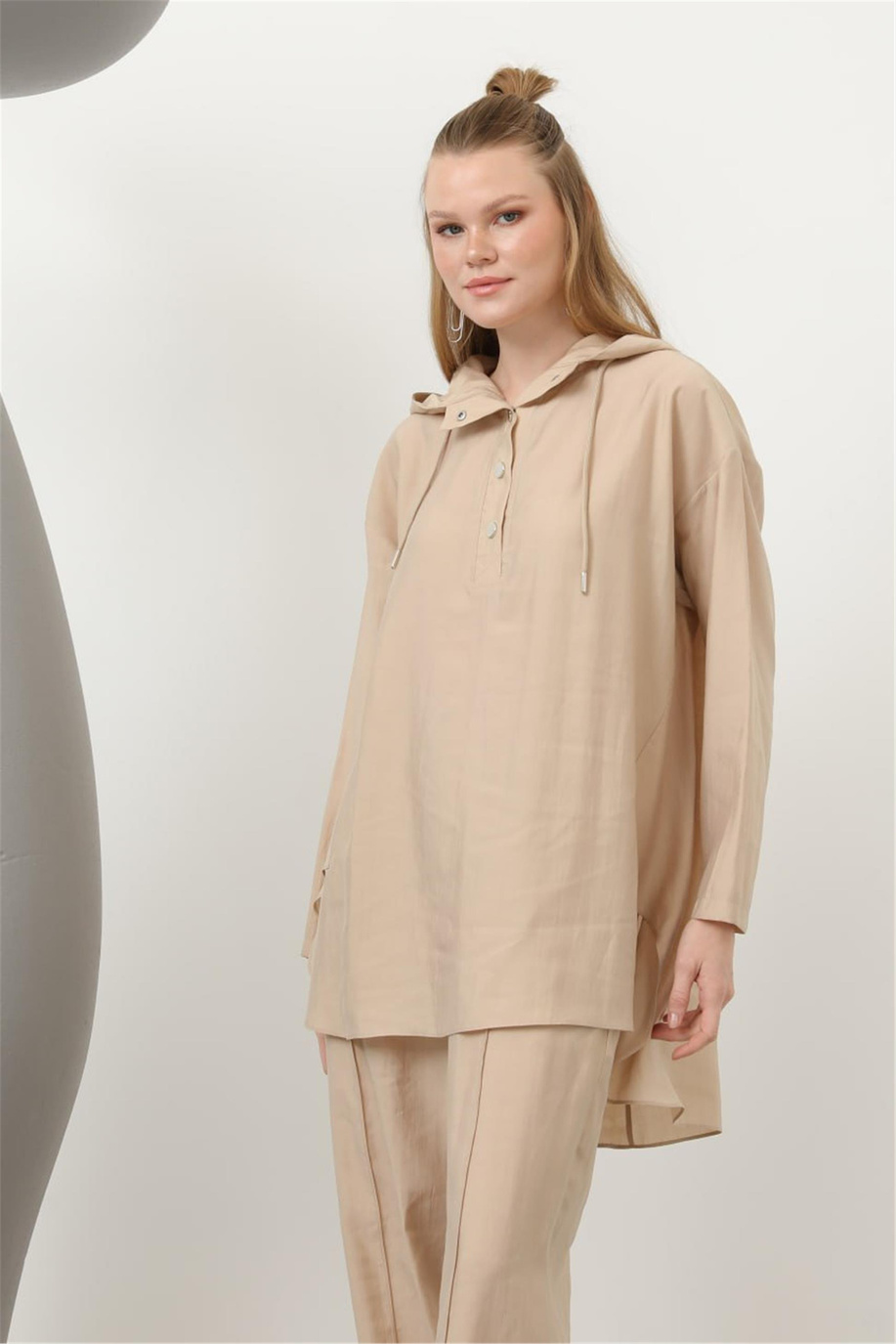 Kapüşon Detaylı Rahat Bej Takım