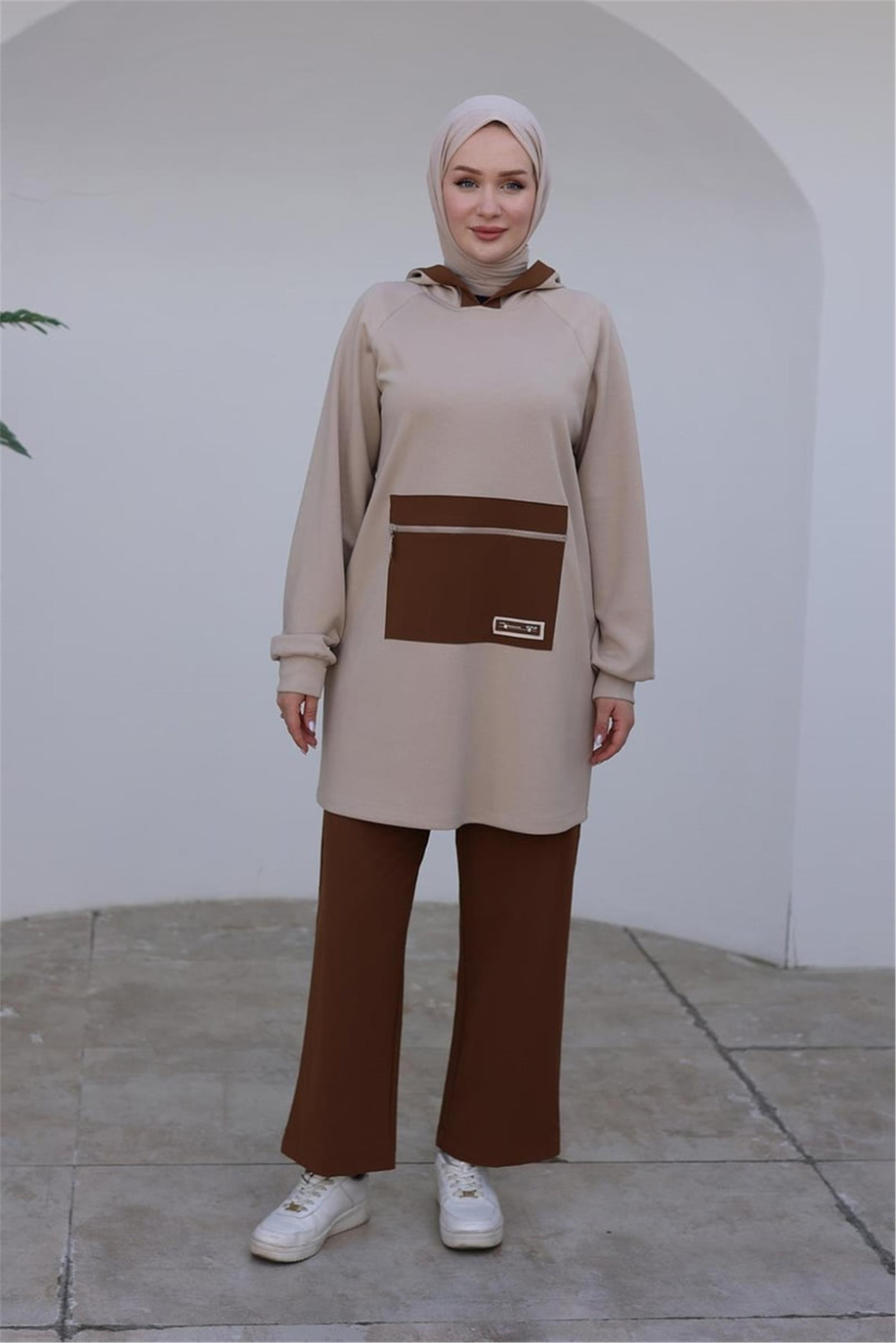 Kapüşonlu Kolları Ribanalı Bej Takım