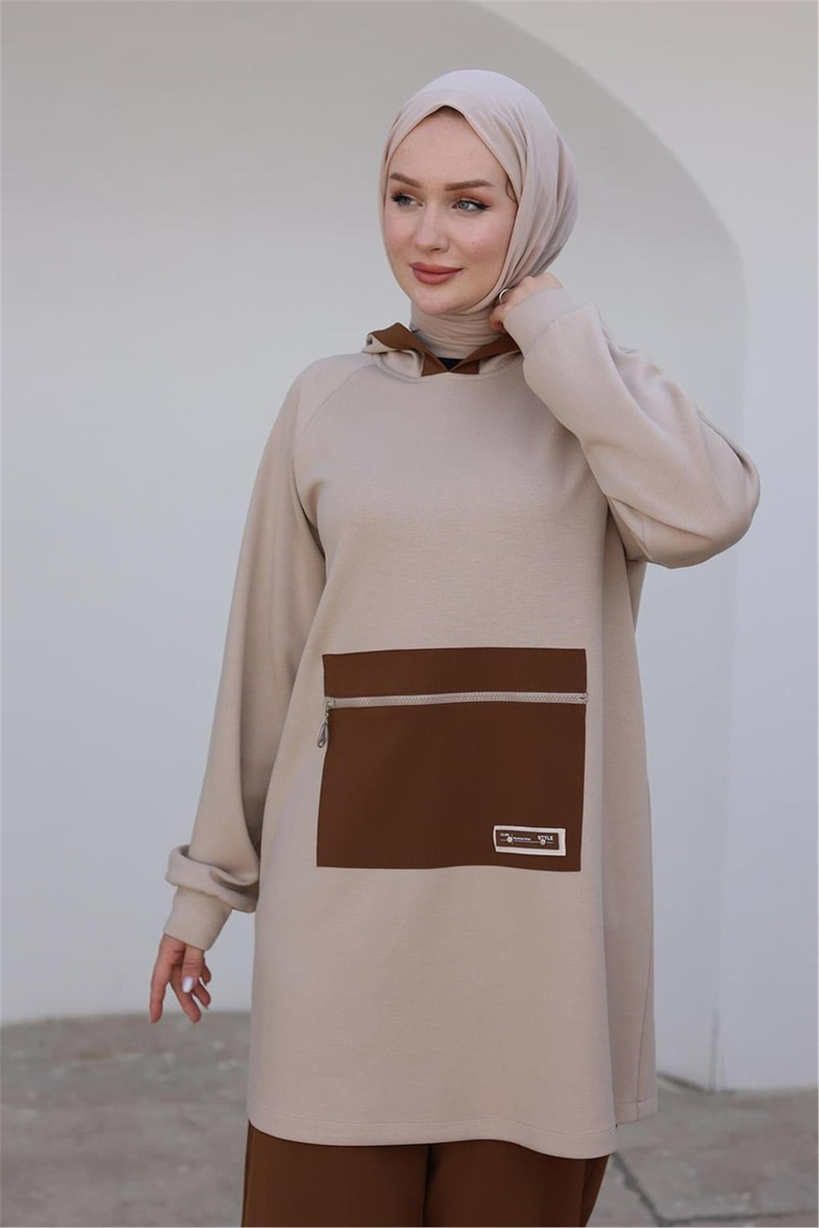 Kapüşonlu Kolları Ribanalı Bej Takım
