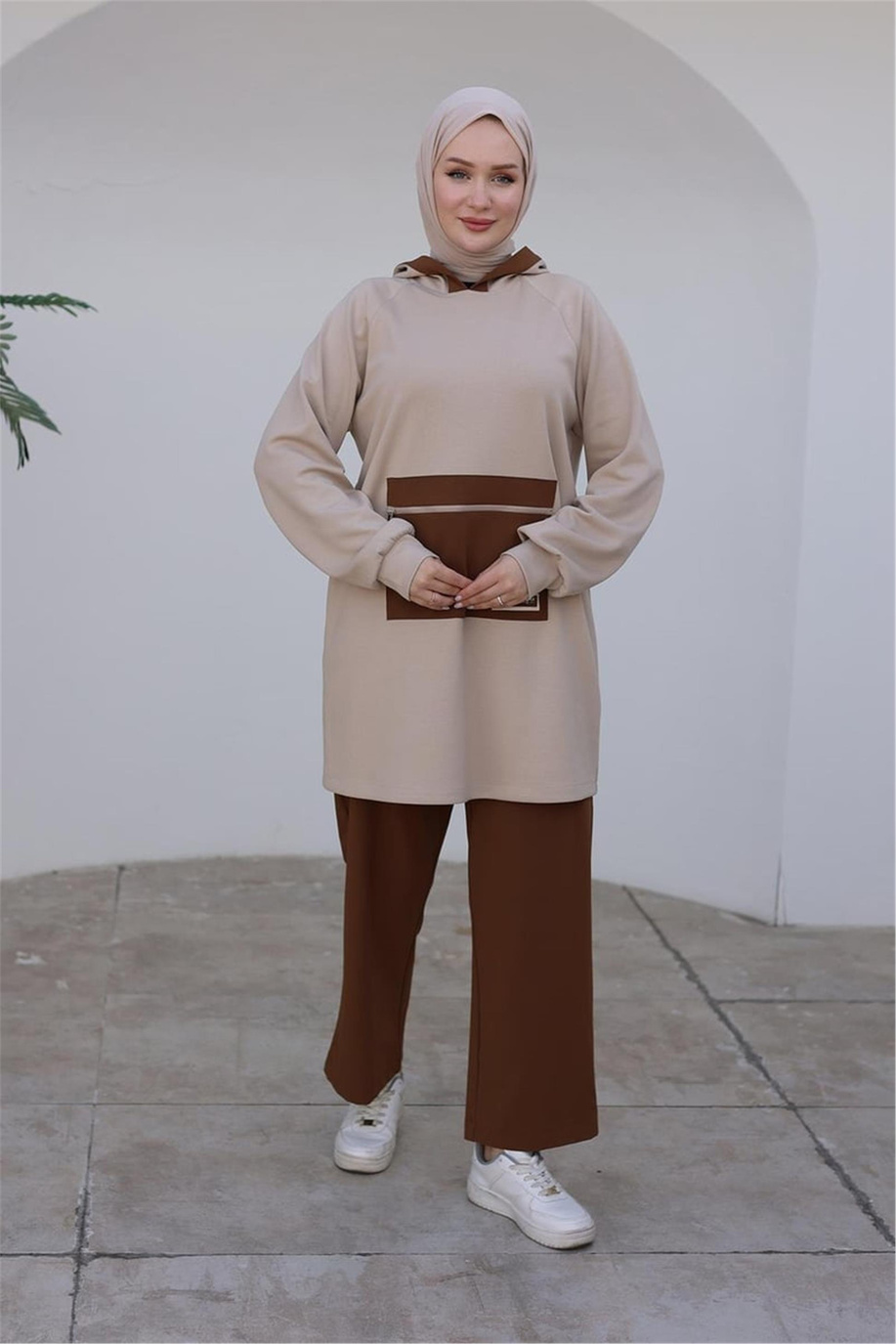 Kapüşonlu Kolları Ribanalı Bej Takım