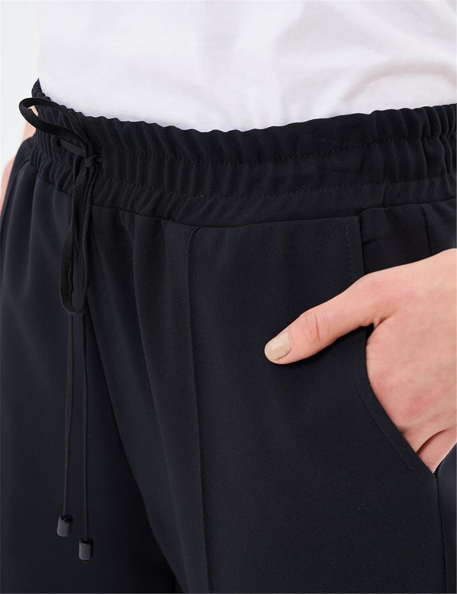 Kayra Siyah Pantolon