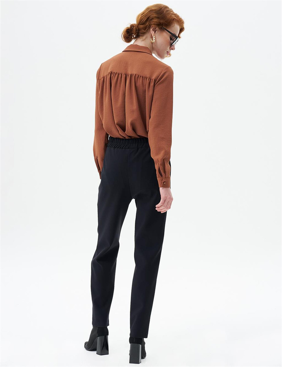 Kayra Siyah Pantolon