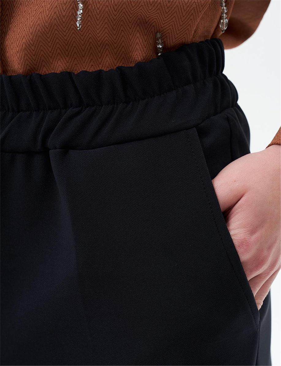 Kayra Siyah Pantolon