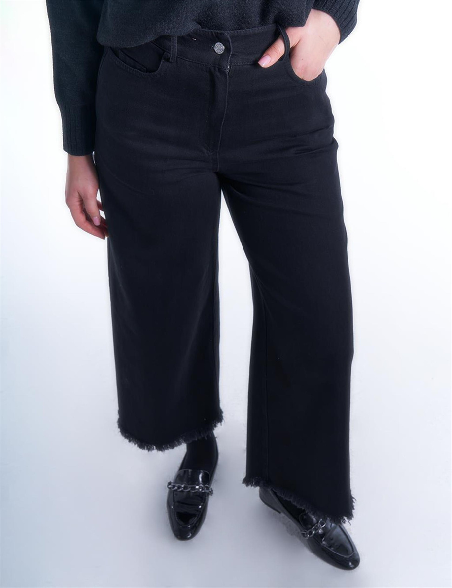 Kayra Siyah Pantolon
