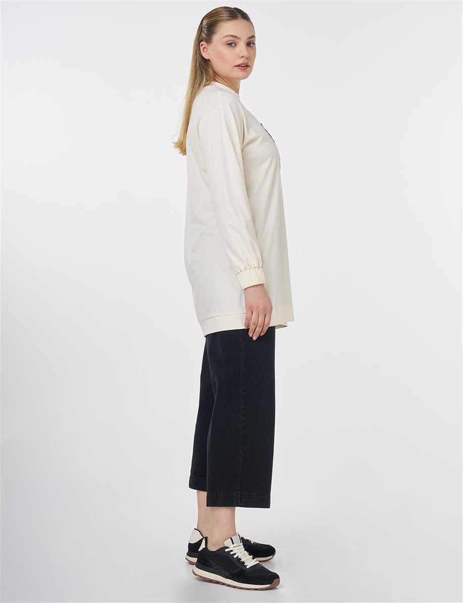 Kelebek Nakışlı Sweatshirt Ekru