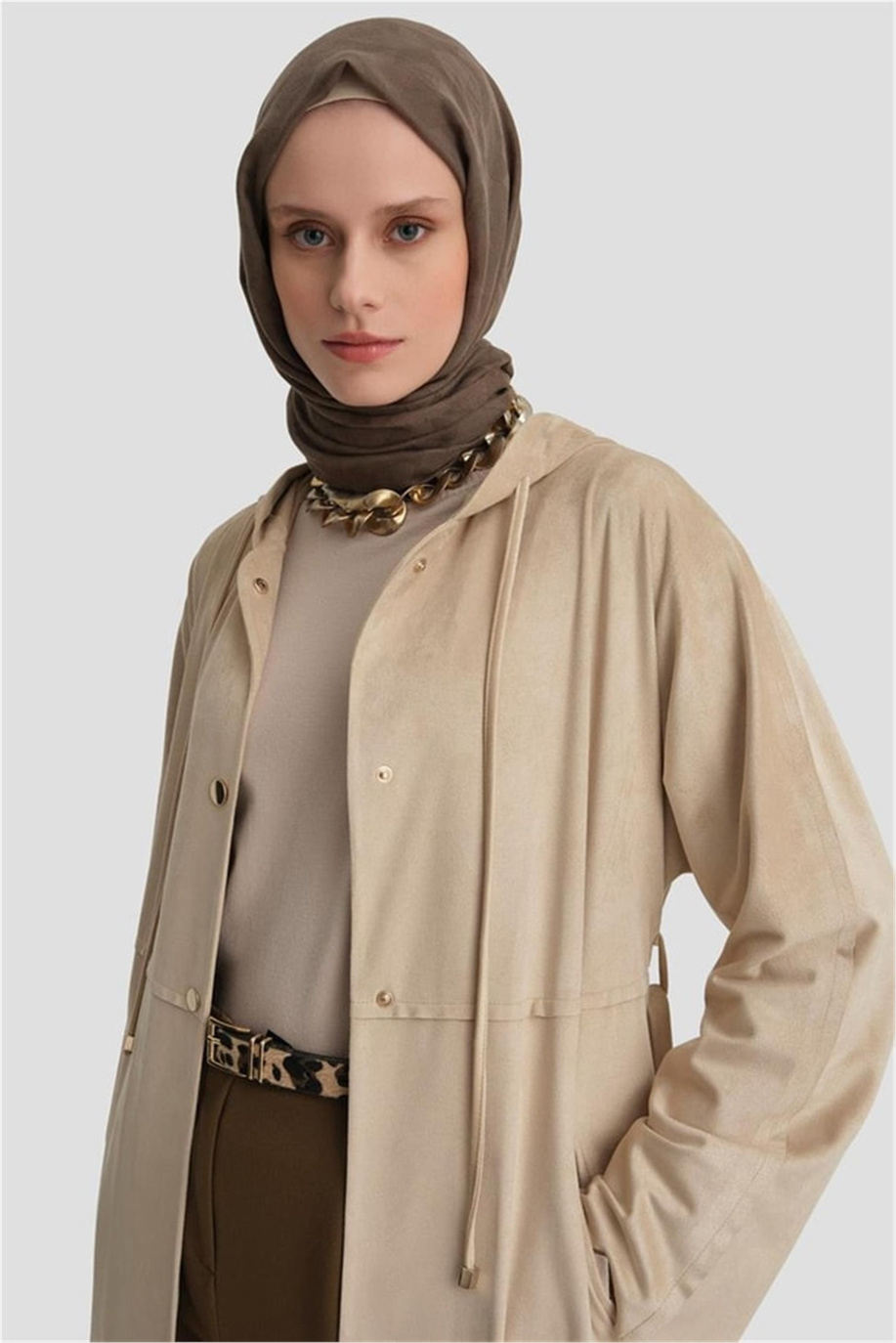 Kesim Detaylı Süet Bej Giy Çık