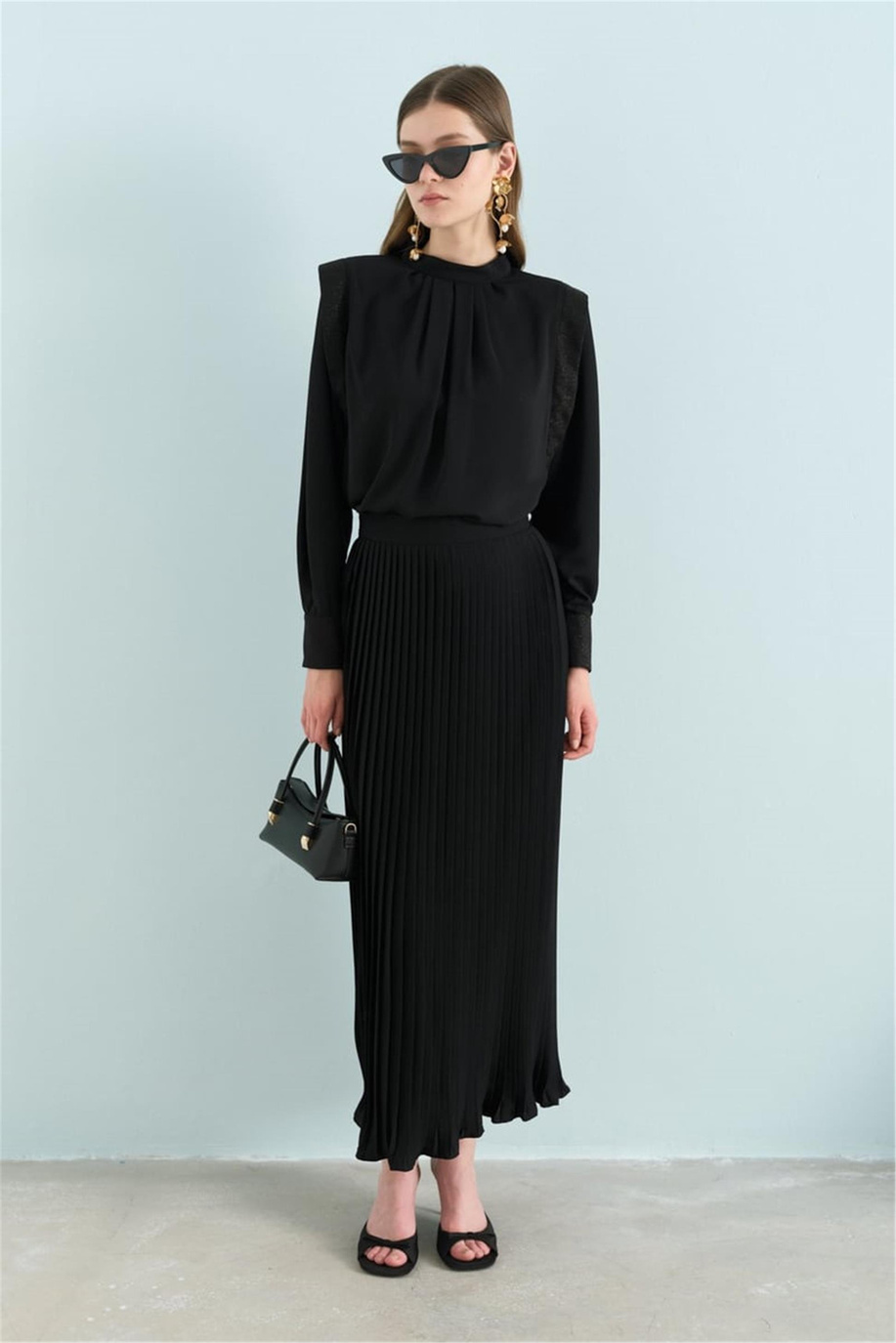 Kol Detaylı Etek Bluz Takım Siyah - 251EL4151NH.1