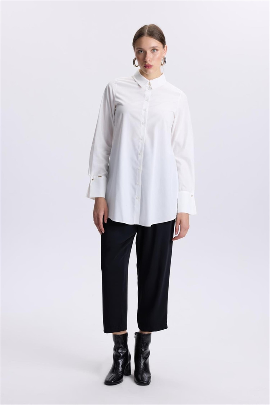 Kol Düğmeli Beyaz Tunik