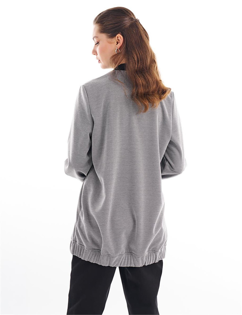 Kolej Yaka Cep Kapaklı İki İplik Siyah Ceket