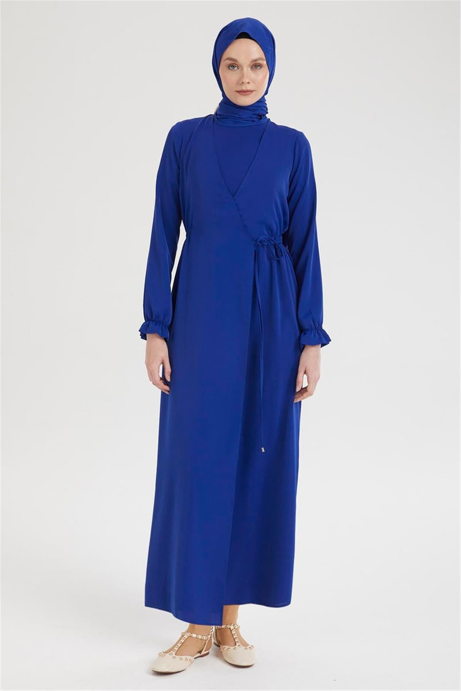 Kolları Lastikli V Yaka Detaylı Elbise-Saks 25YT944