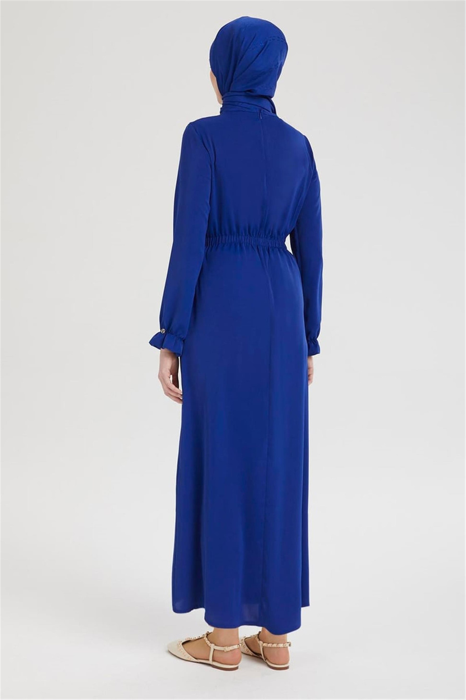 Kolları Lastikli V Yaka Detaylı Elbise-Saks 25YT944