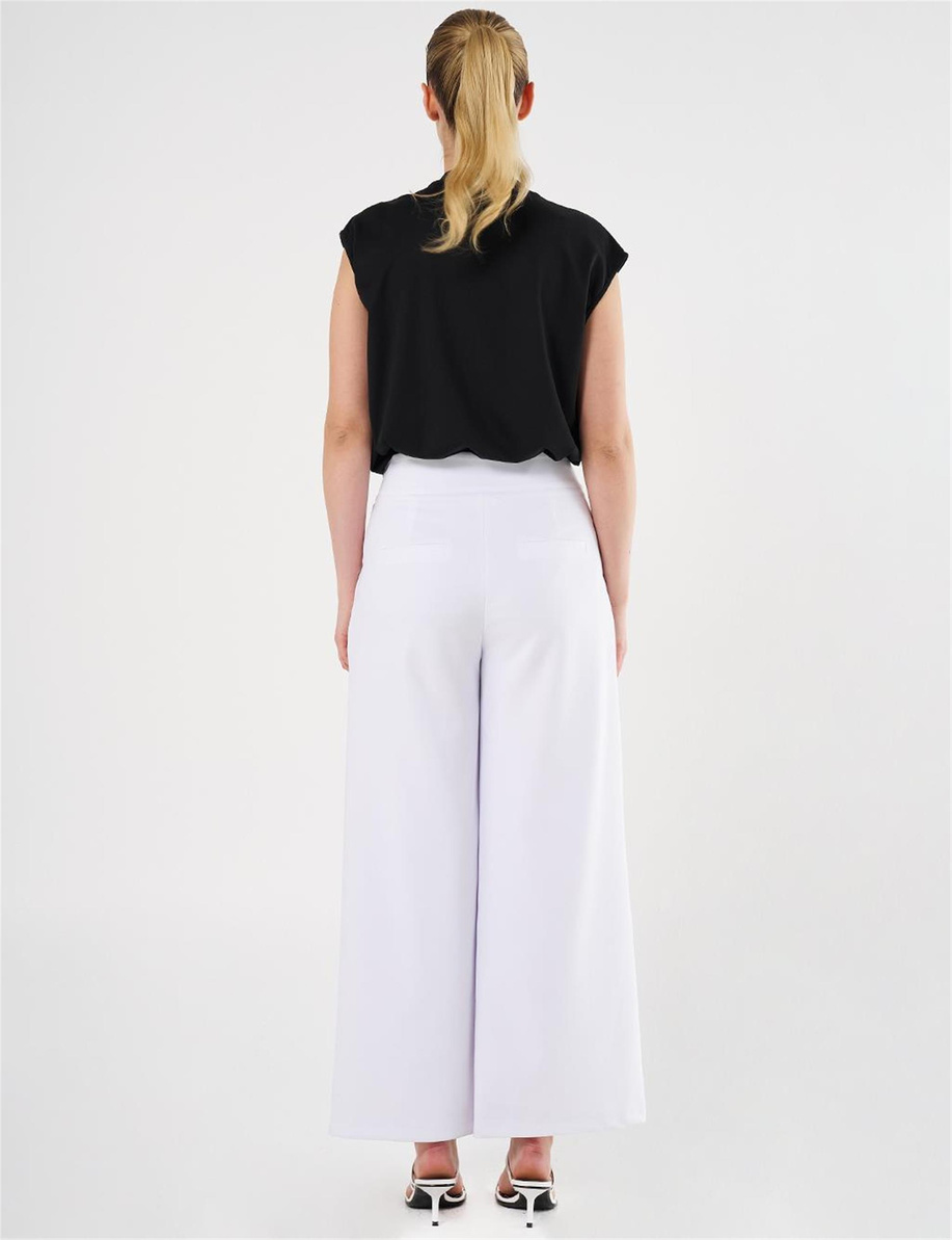 Korsaj Kemerli Optik Beyaz Pantolon