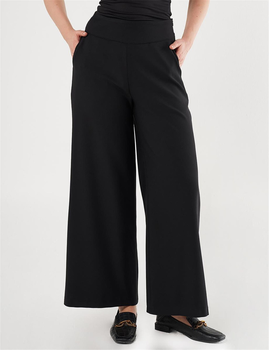 Korsaj Kemerli Siyah Pantolon