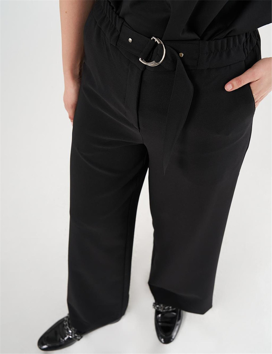 Metal Toka Detaylı Yüksek Bel Pantolon Siyah