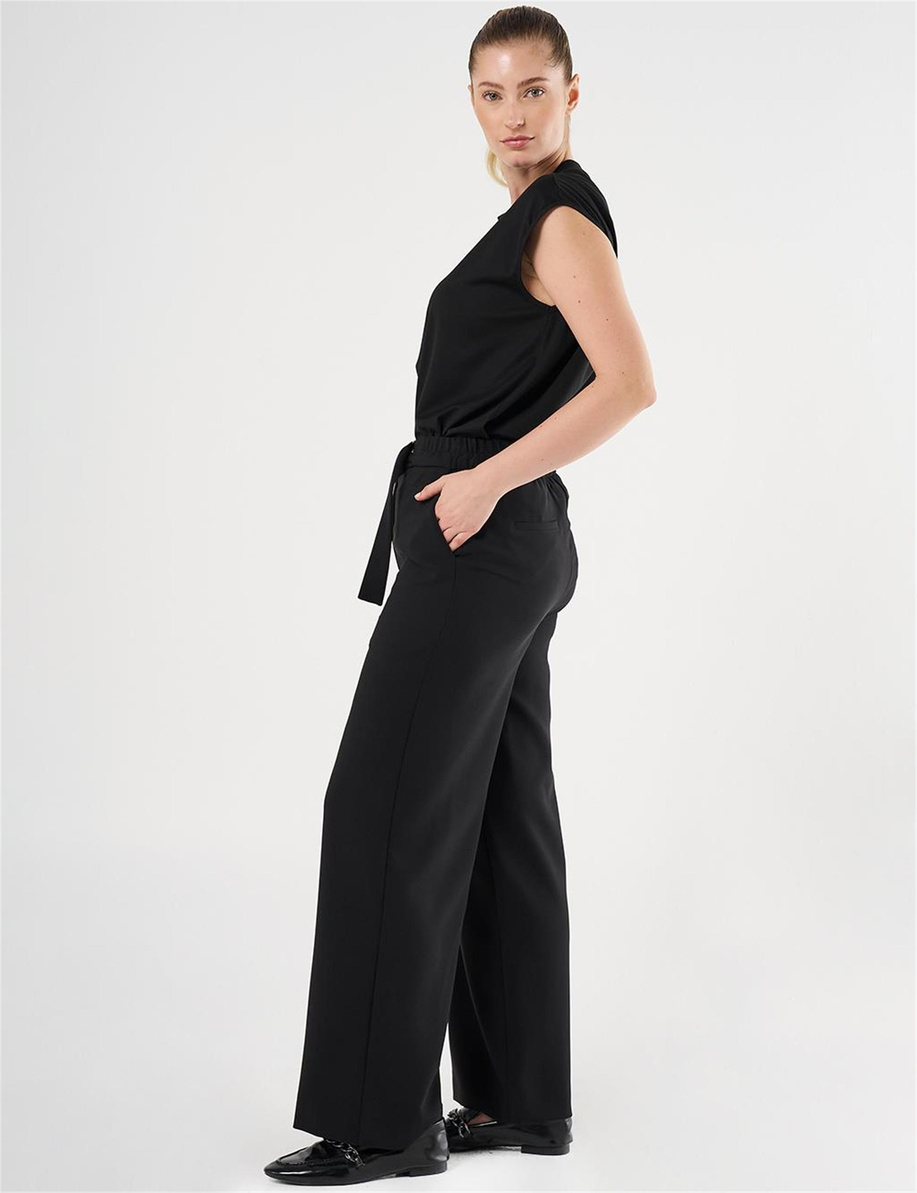 Metal Toka Detaylı Yüksek Bel Pantolon Siyah
