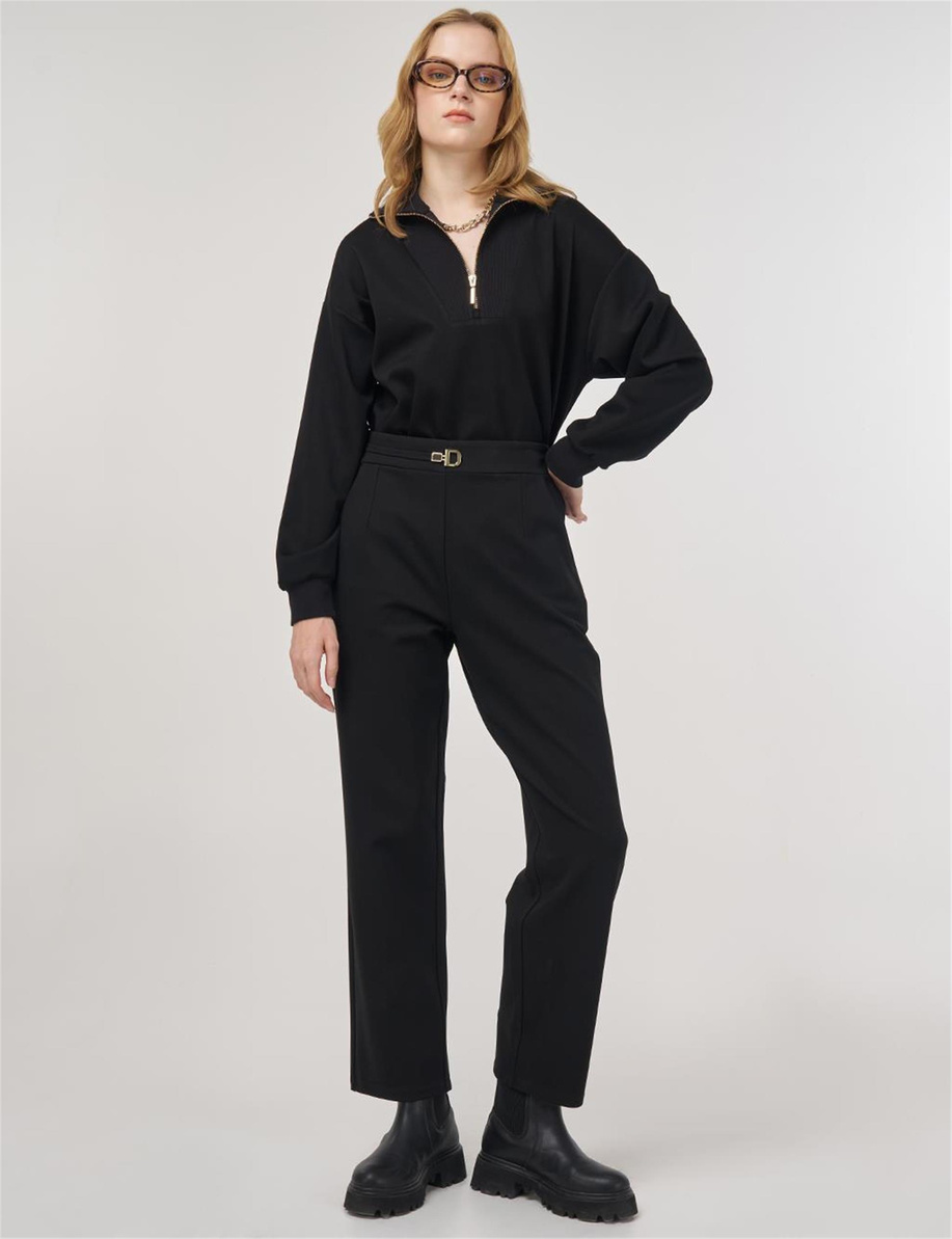 Metal Tokalı Boru Paça Pantolon Siyah