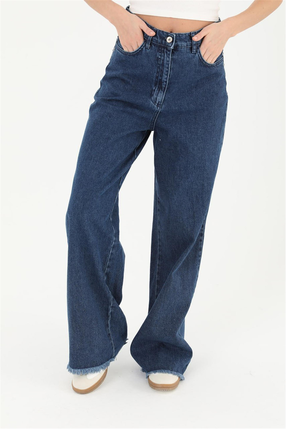 Paçası Püsküllü Mavi Pantolon