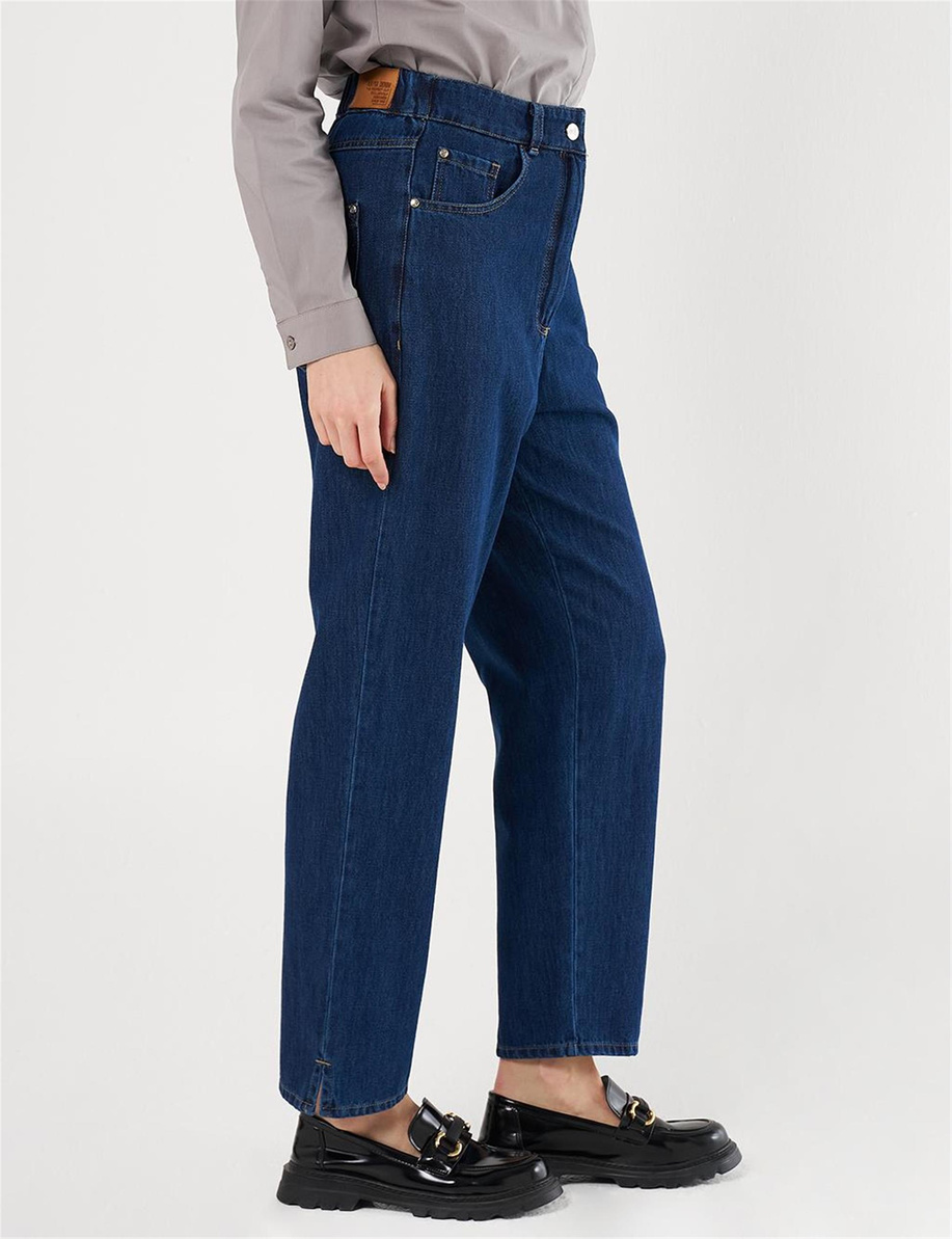 Paçası Yırtmaçlı Denim Pantolon Lacivert