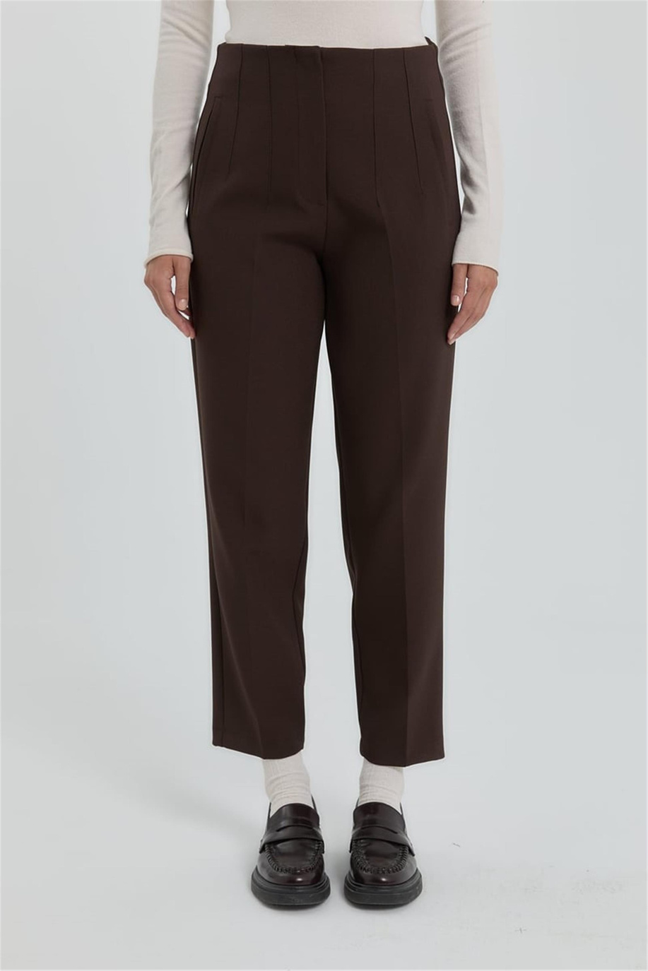 Pens Detaylı Havuç Pantolon Kahve