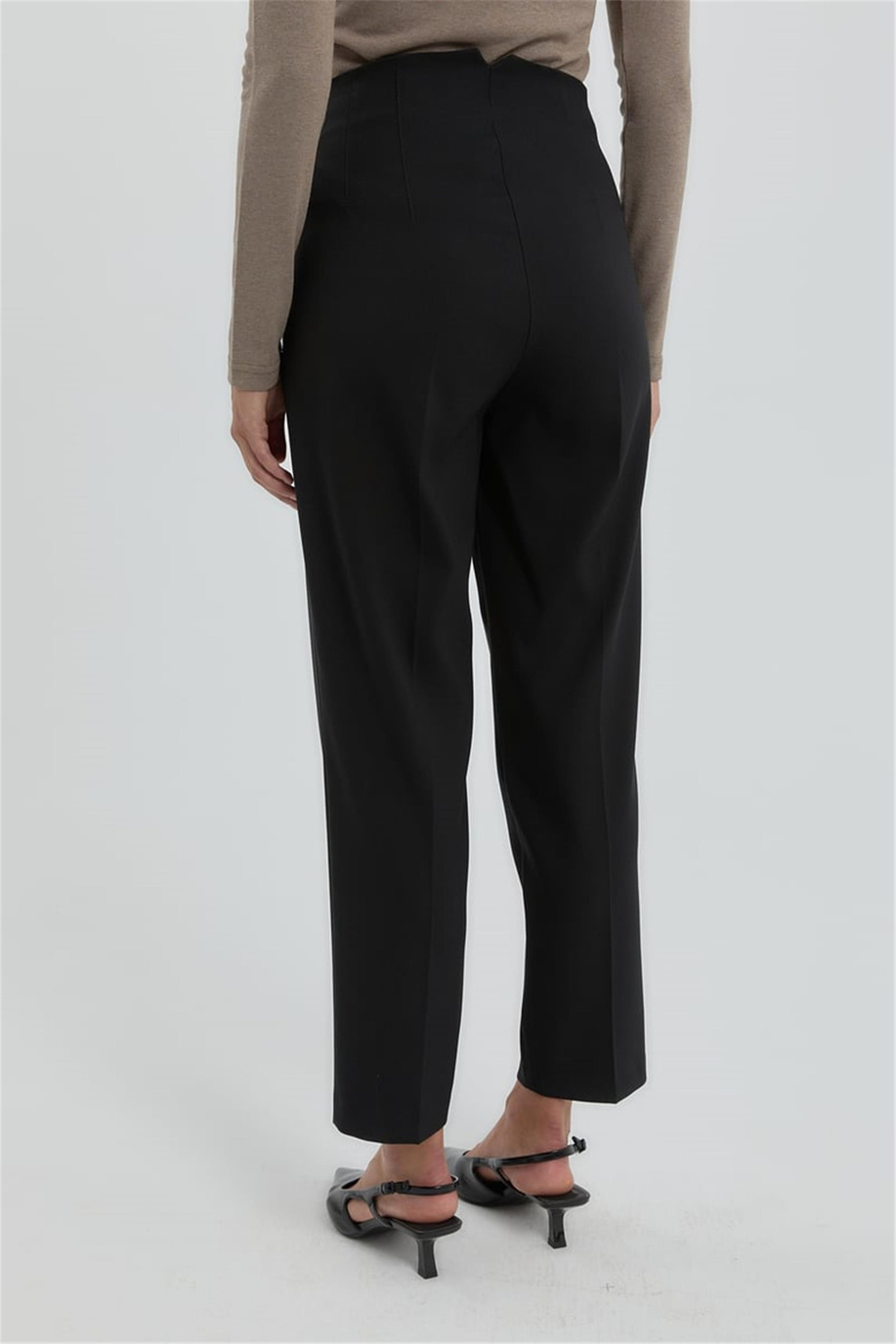 Pens Detaylı Havuç Pantolon Siyah