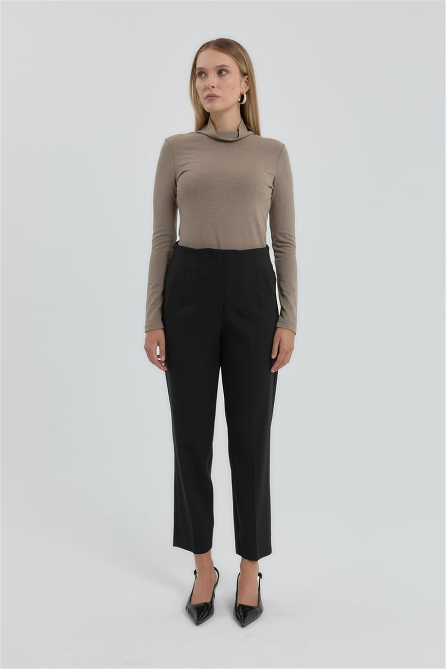Pens Detaylı Havuç Pantolon Siyah